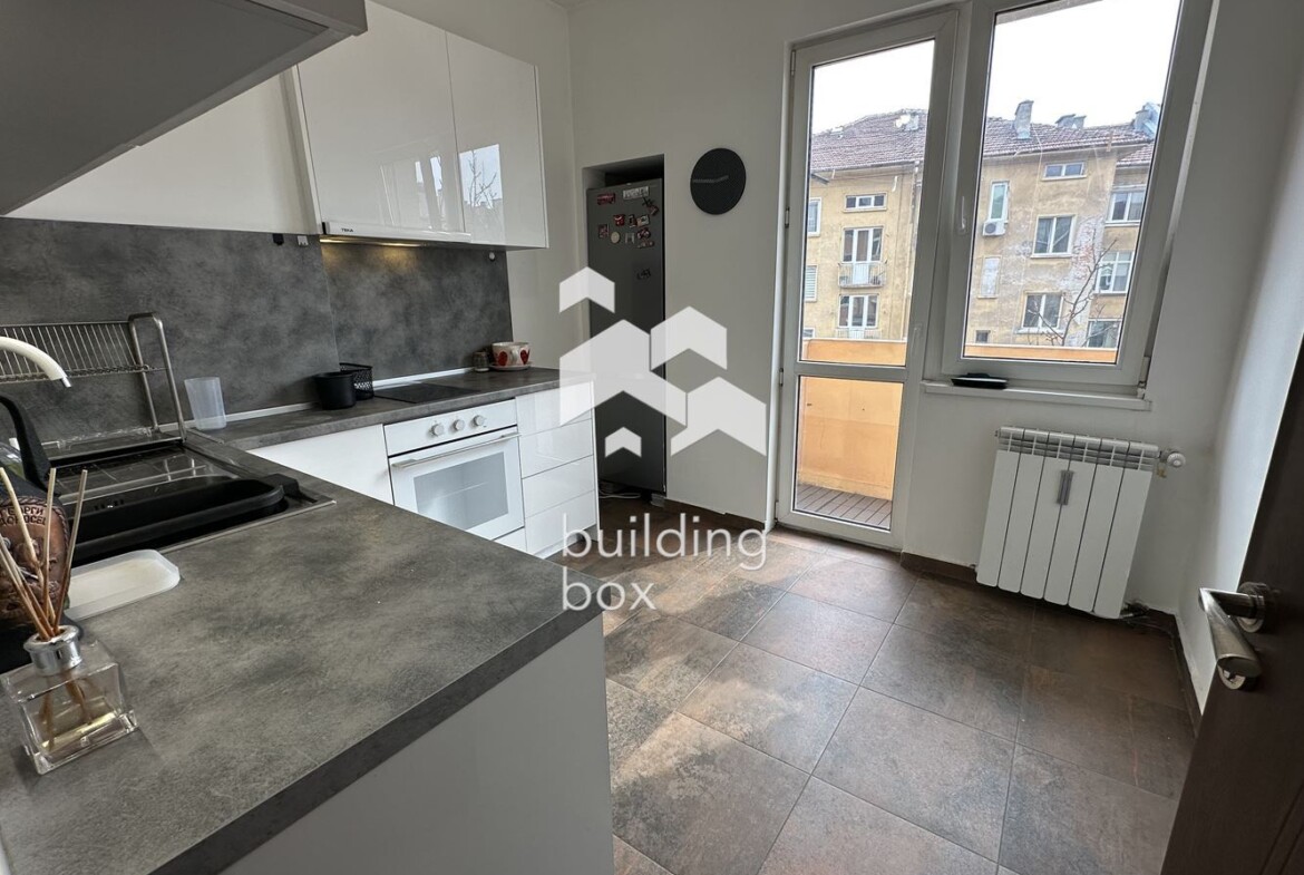 Двустаен апартамент в непосредствена близост до НДК - 0