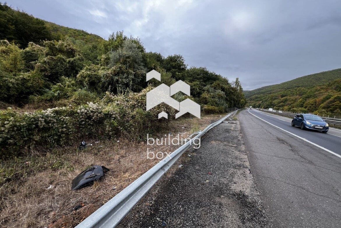 Продава Парцел - земеделска земя - 0