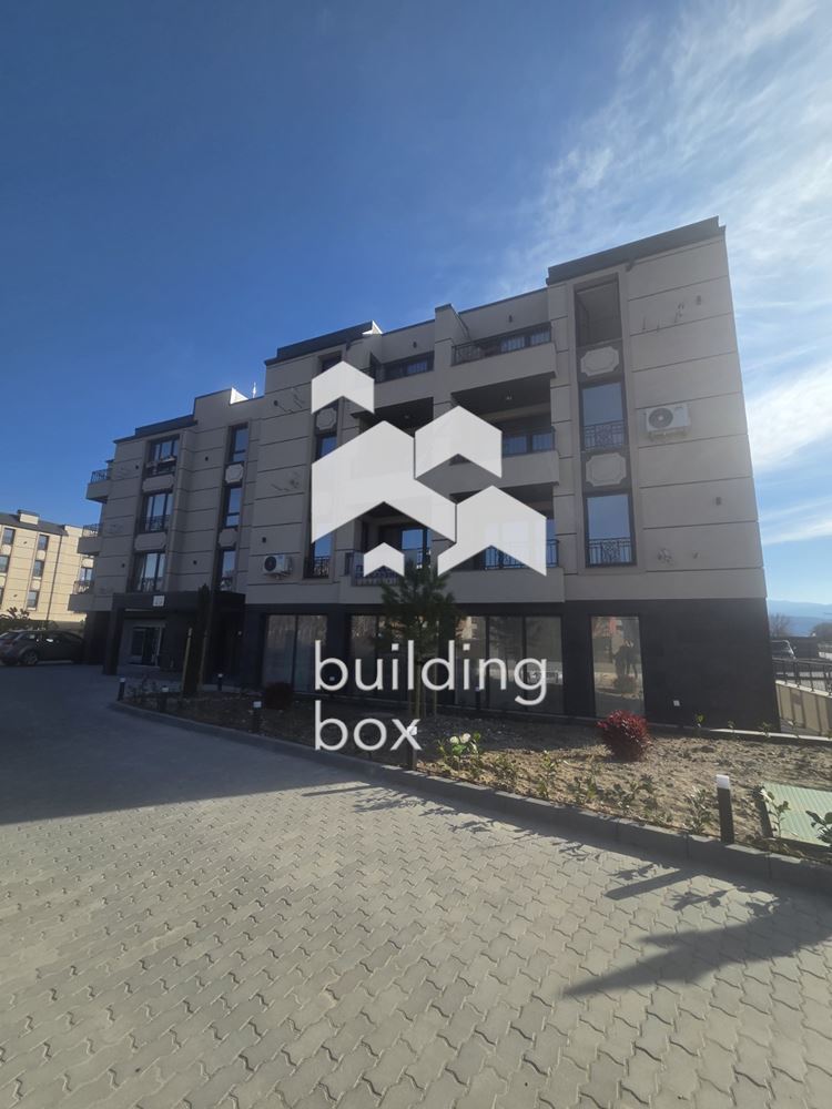 Двустаен апартамент в кв. „Остромила“ - 0