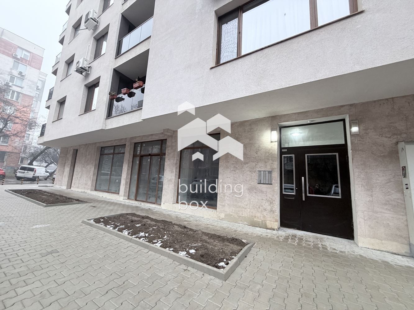 Тристаен апартамент в Люлин 1 - 0