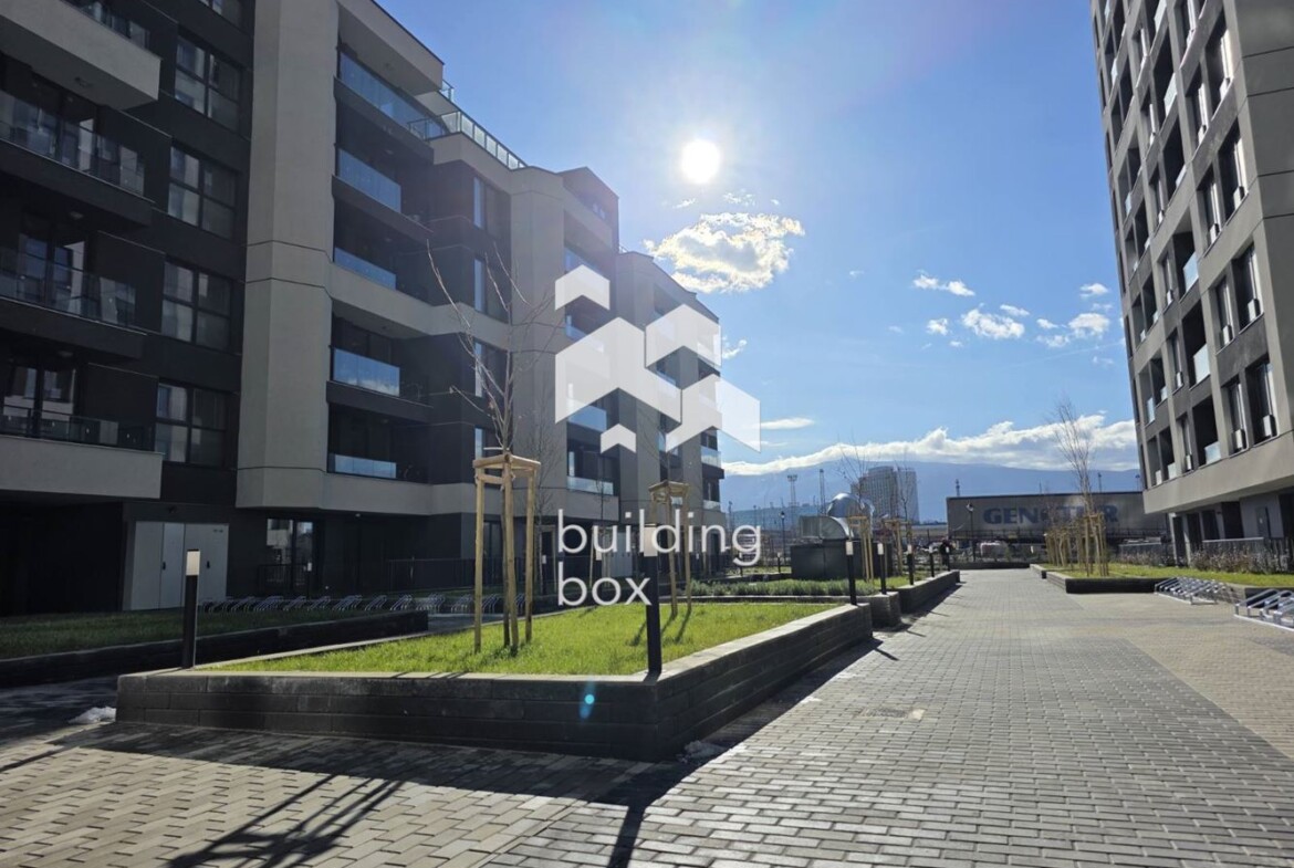 АКТ 16 до средата на годината! Топла връзка към метрото! Затворен комплекс! - 0