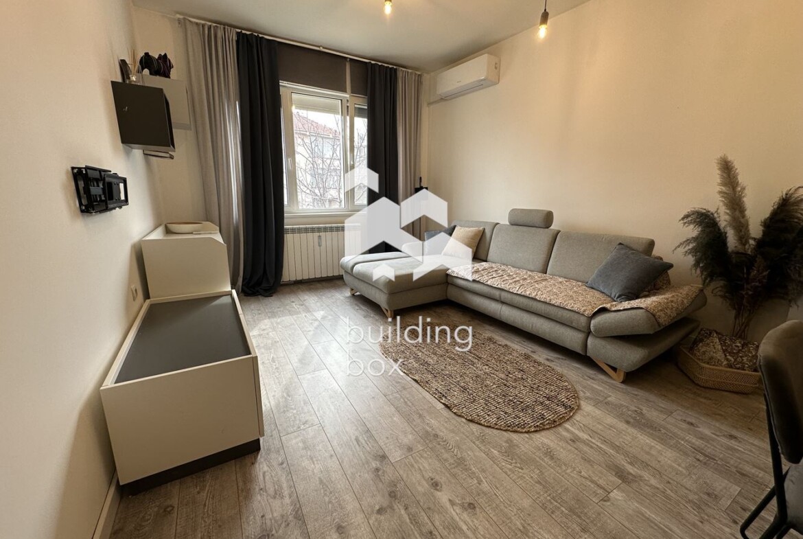 Двустаен апартамент в непосредствена близост до НДК - 0