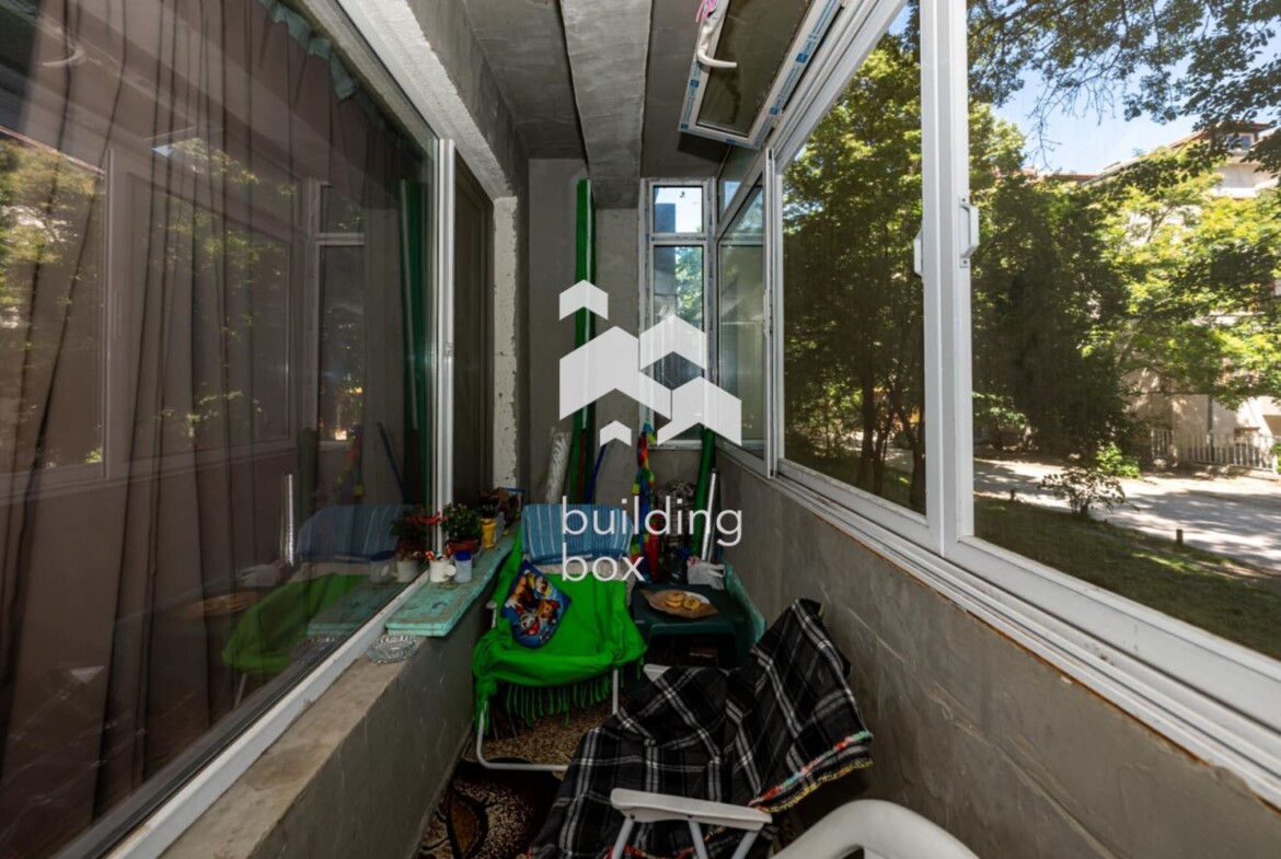 Двустаен апартамент - кв. Кючук Париж - 0