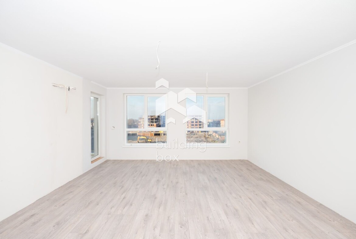 Тристаен апартамент до ключ в Асеновград - 0