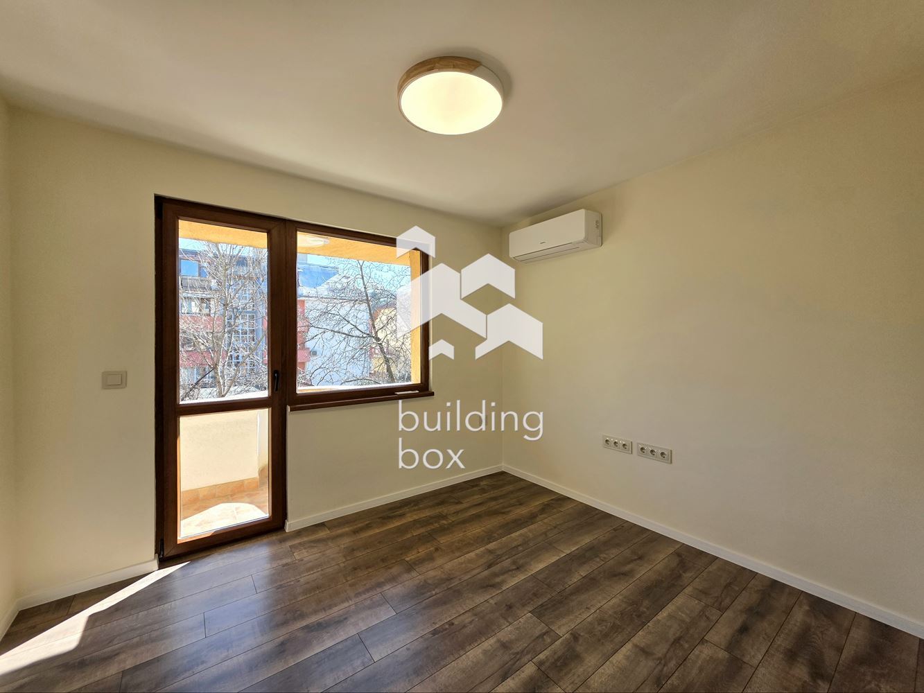 Просторен многостиаен след ремонт в Павлово - 0