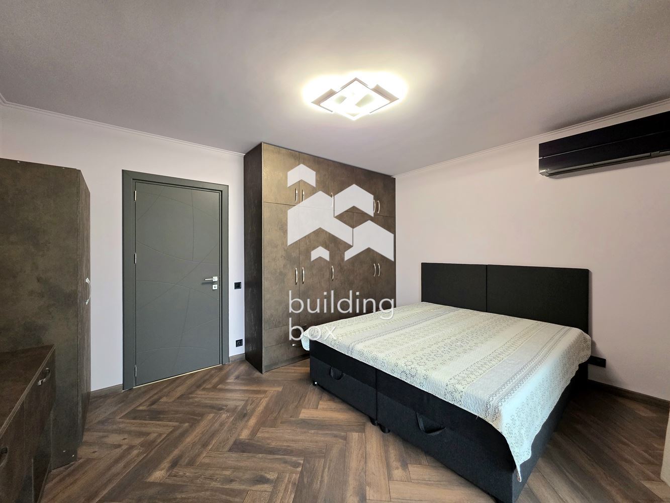 Просторен, качествено завършен двустаен апартамент с паркомясто в к-с Далия Резидънс - 0