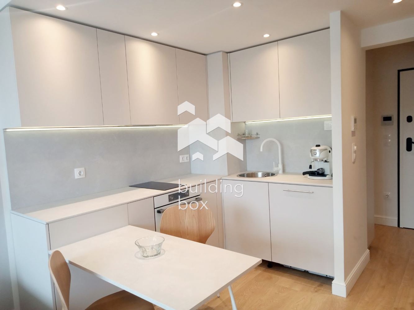 Чисто нов едностаен апартамент в ж.к.Овча купел - 0