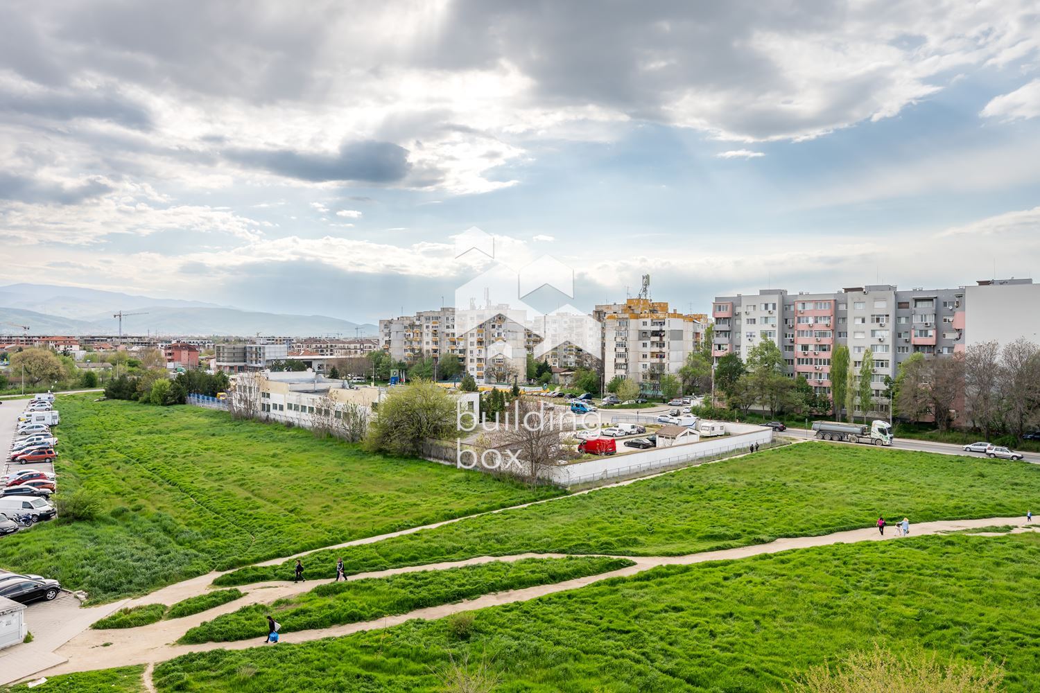 Тристаен обзаведен апартамент - 0