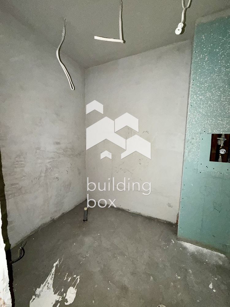 Двустаен апартамент - ж.к. Люлин 4 - 0