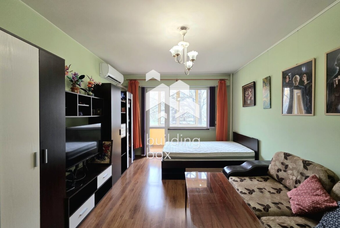 Двустаен апартамент до метростанция „Акад. Александър Теодоров-Балан“ - 0