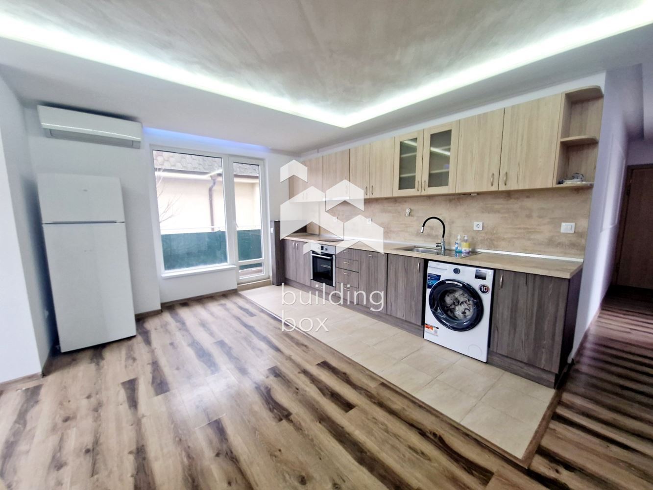 Тристаен апартамент в кв. Витоша - 0