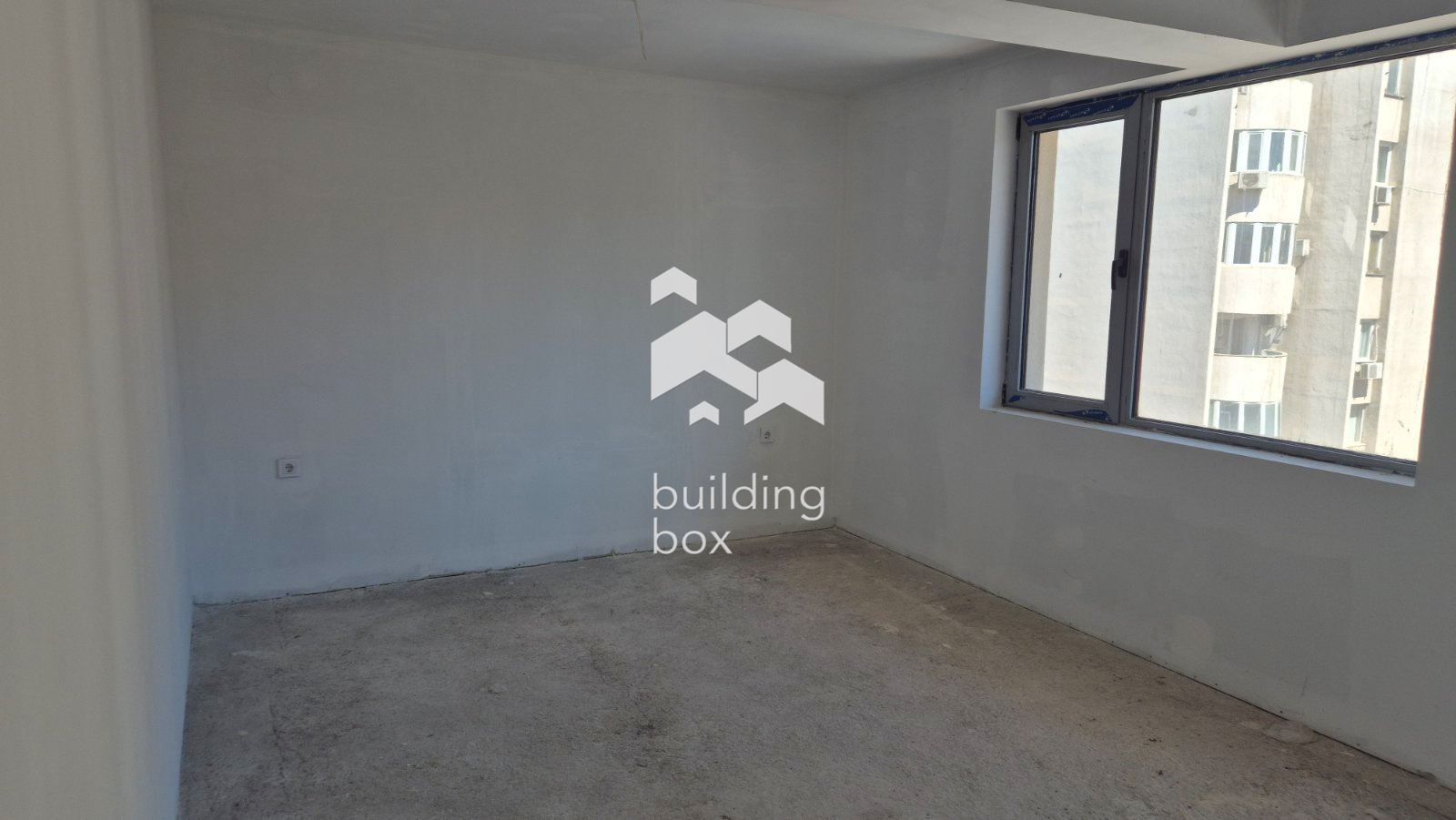 Апартамент с 3 спални в сграда с Акт 16 - 0