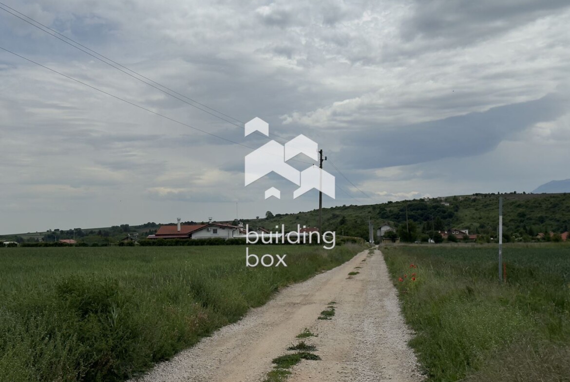 Парцел за жилищно строителство - с. Храбърско - 0