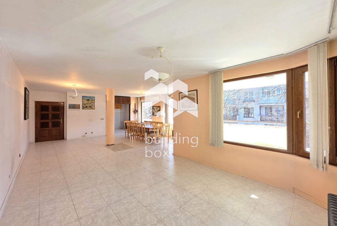 Четиристаен апартамент - кв. Витоша - 0