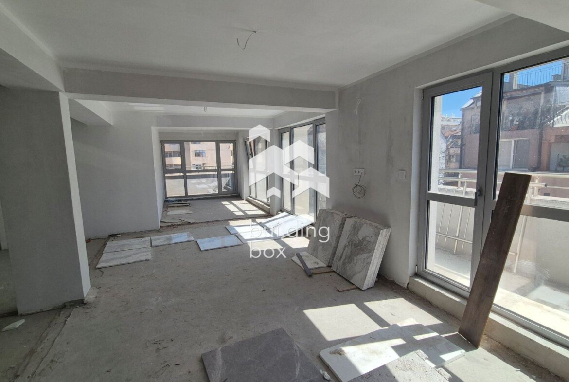 Апартамент с 3 спални в сграда с Акт 16 - 0