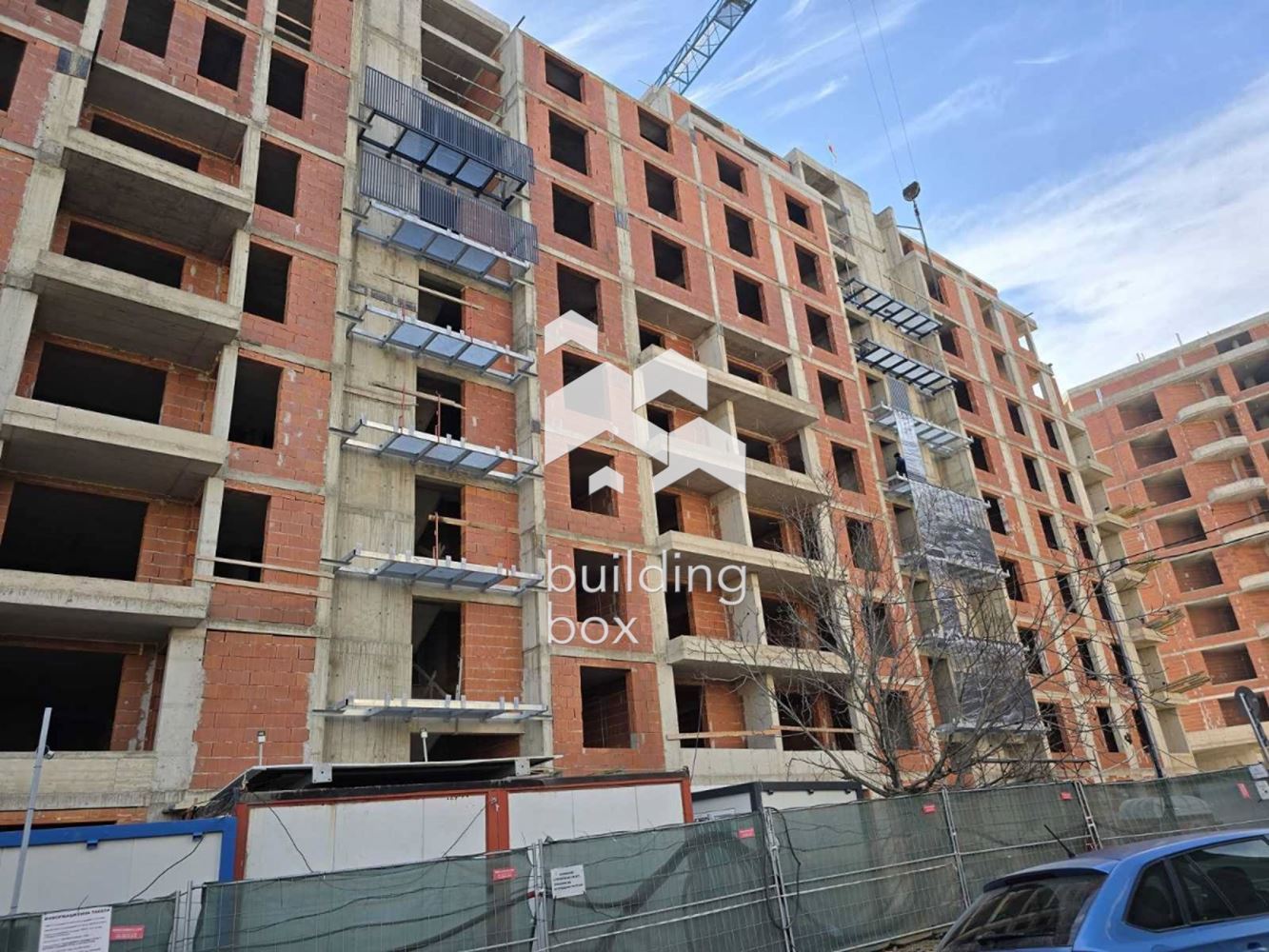 Просторен двустаен апартамент - ж.к. Младост 4 - 0