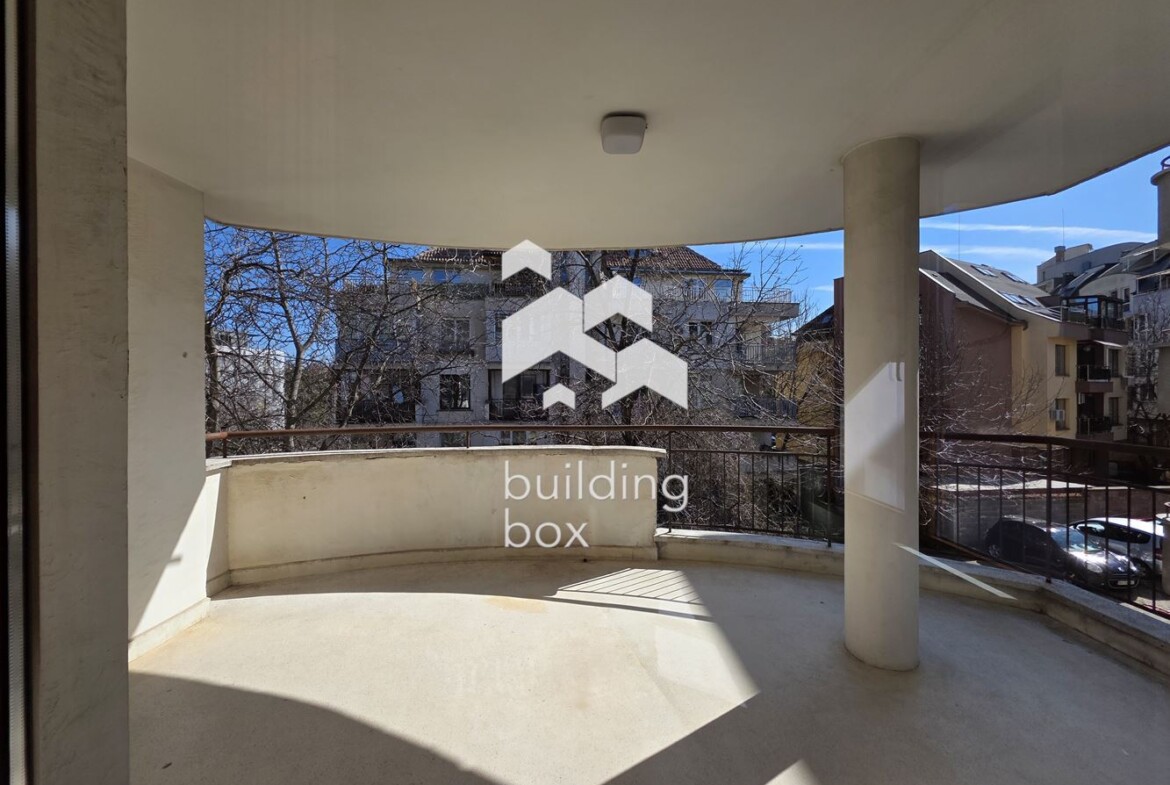 Четиристаен апартамент - кв. Витоша - 0