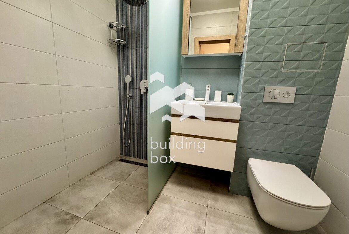 Луксозен двустаен в Центъра - 0