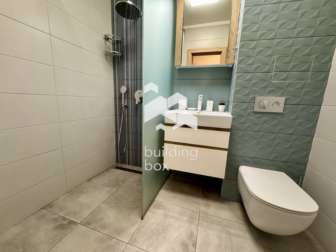 Луксозен двустаен в Центъра - 0