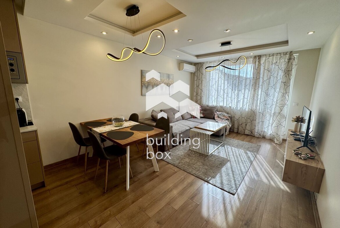 Луксозен двустаен в Центъра - 0