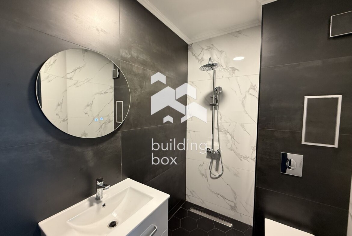 Обзаведен двустаен апартамент в центъра на гр. Пловдив - 0