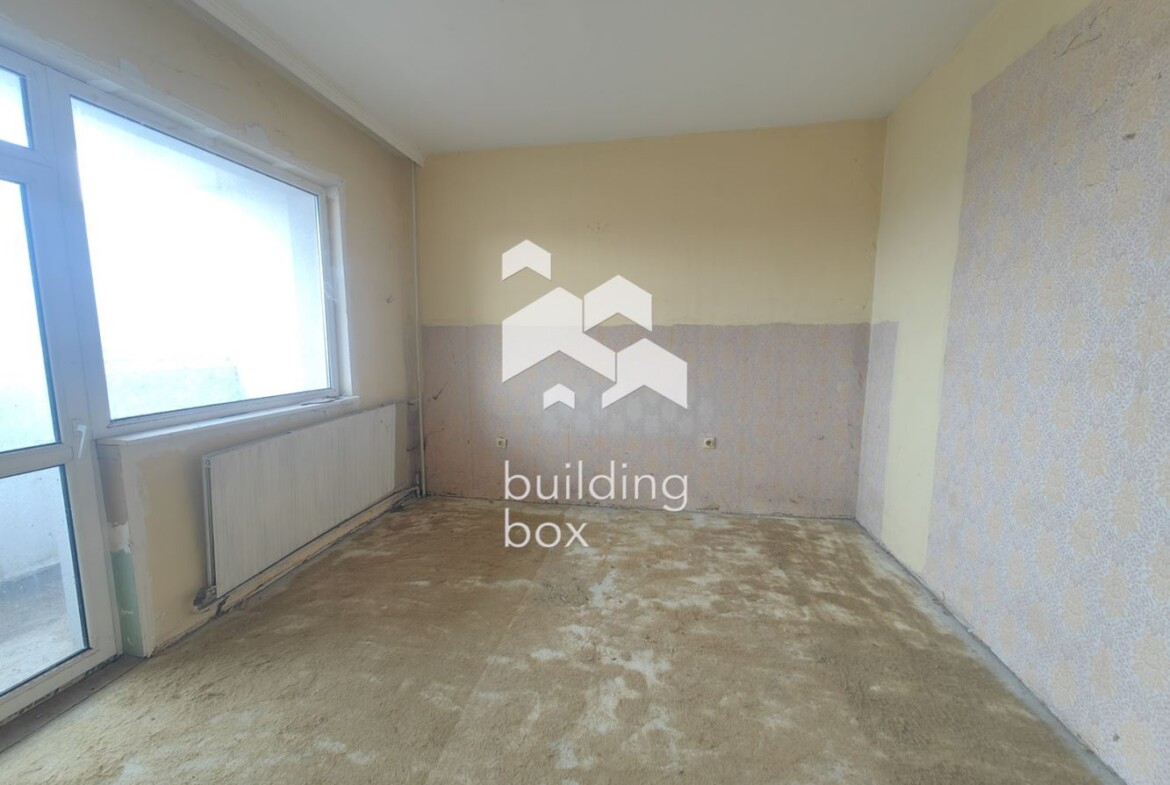 Тристаен саниран апартамент до Ефир 100 - 0