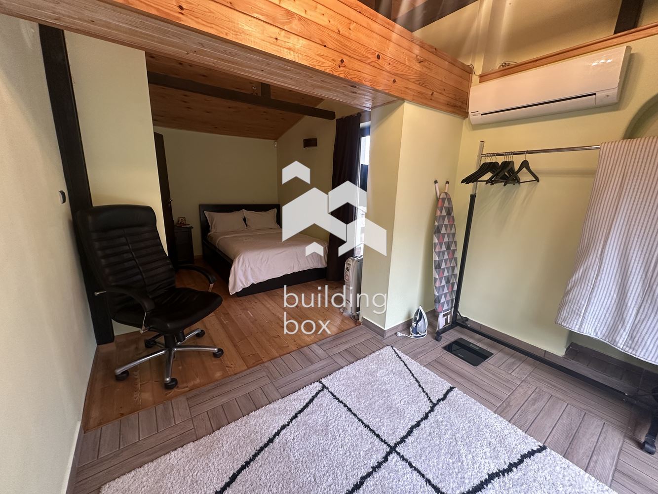 Уютна къща в с. Бистрица - 0