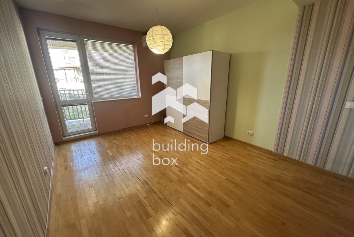 Тристаен апартамент в Манастирски ливади - 0