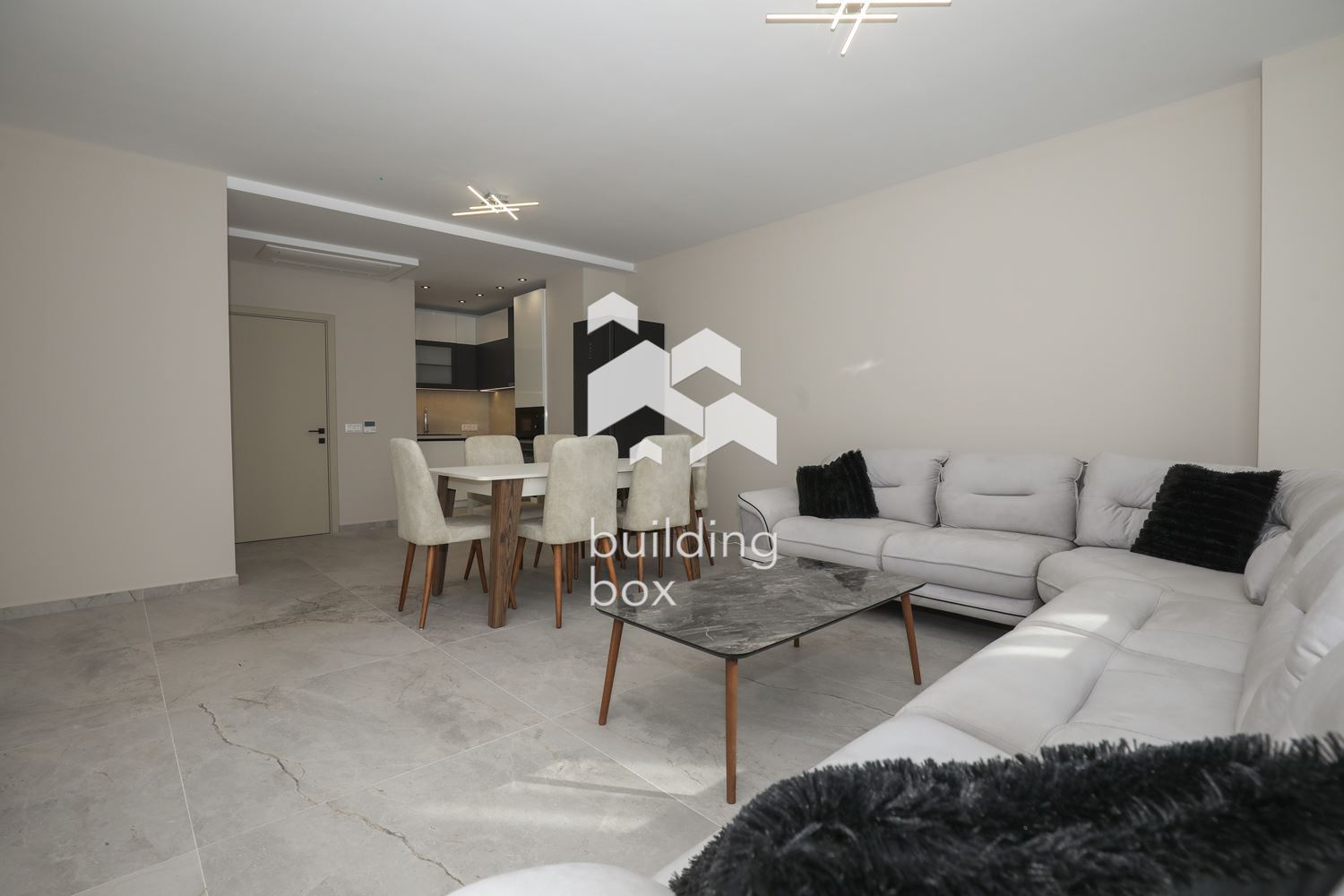 Тристаен апартамент – кв. Горна Баня