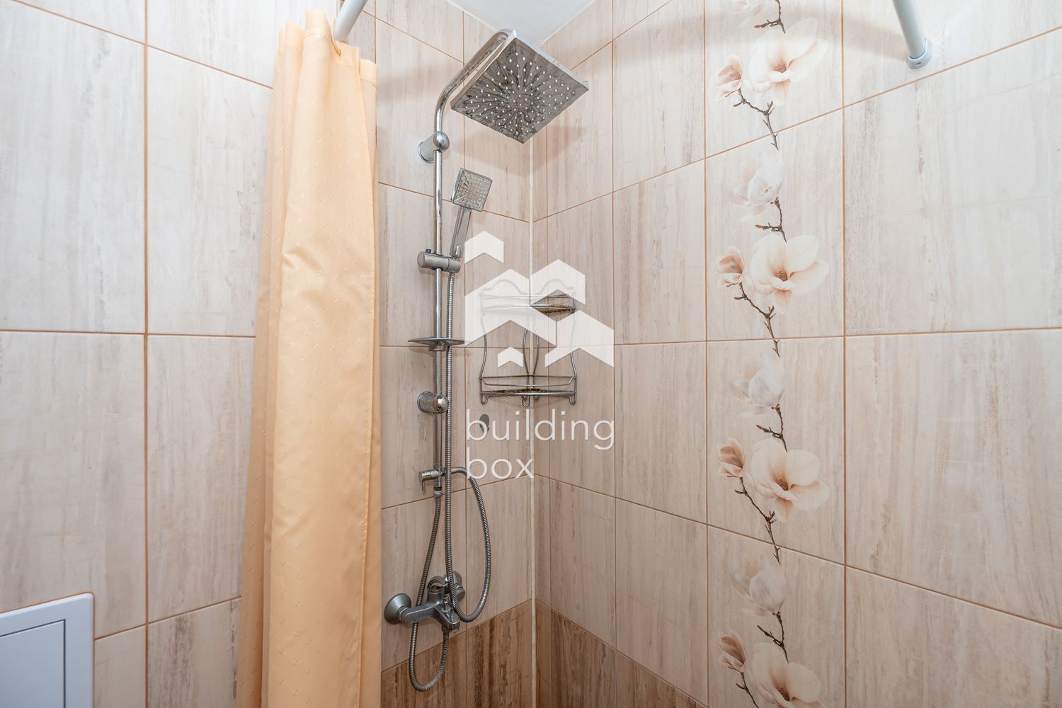 Тристаен обзаведен апартамент - 0