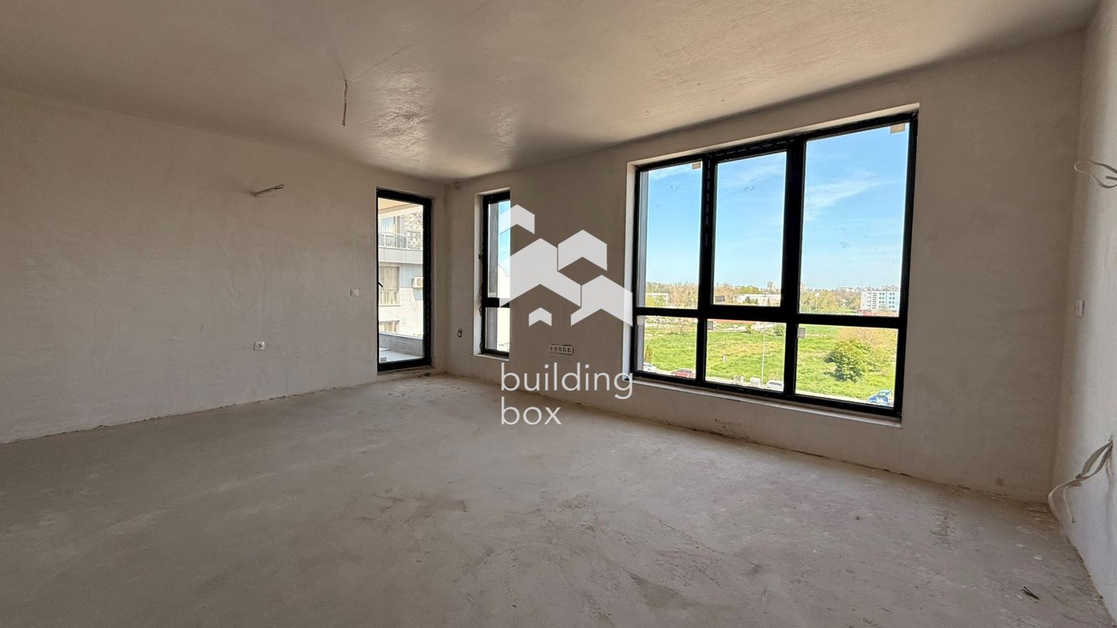 Тристаен апартамент