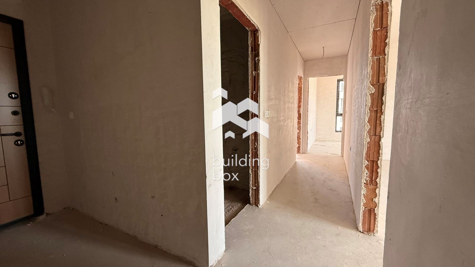 Тристаен апартамент - 0