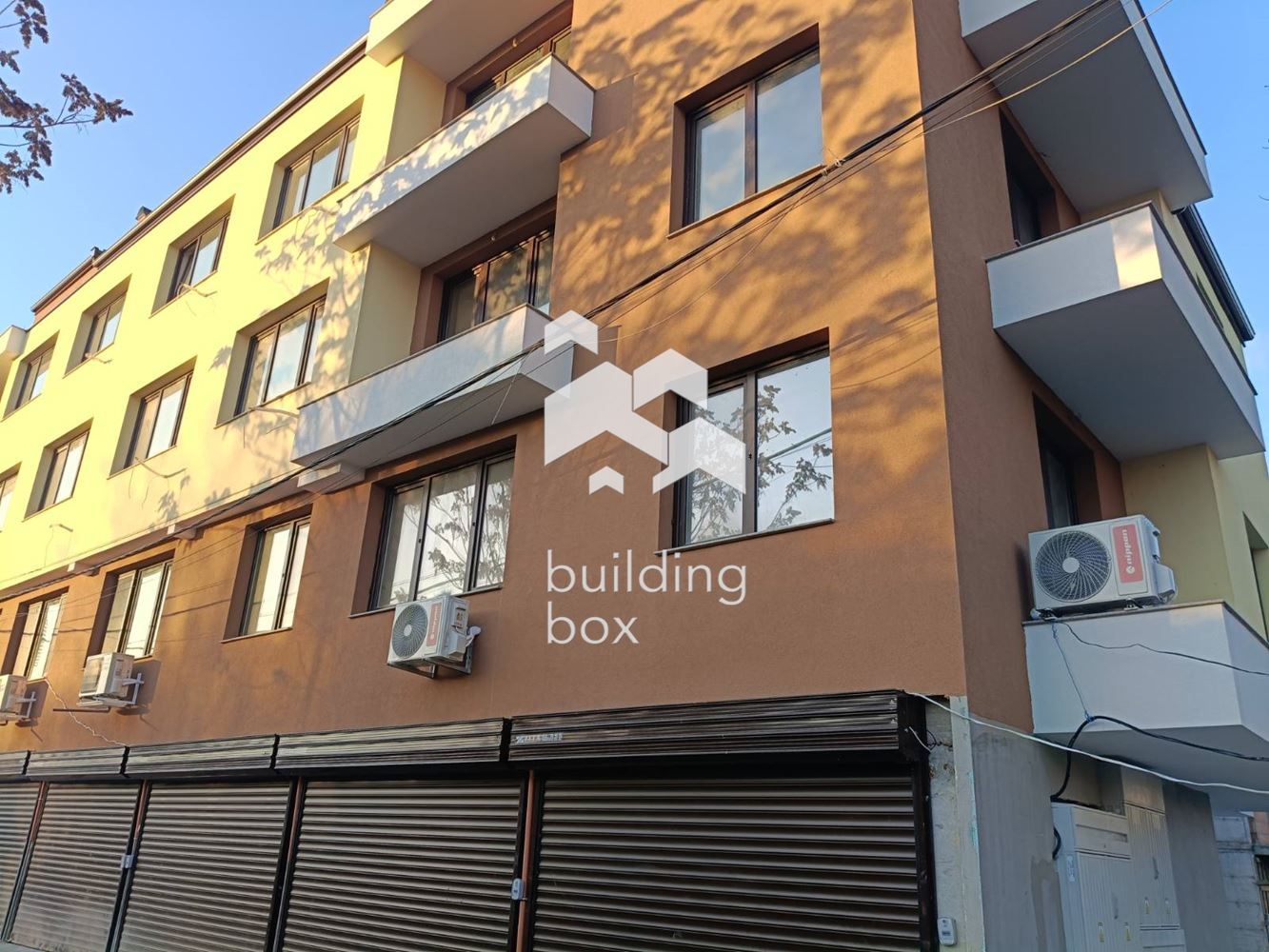 Апартамент с 3 спални - ж.к. Сухата река - 0