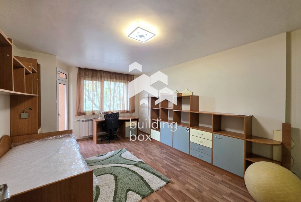 Многостаен апартамент в кв. Белите брези - 0