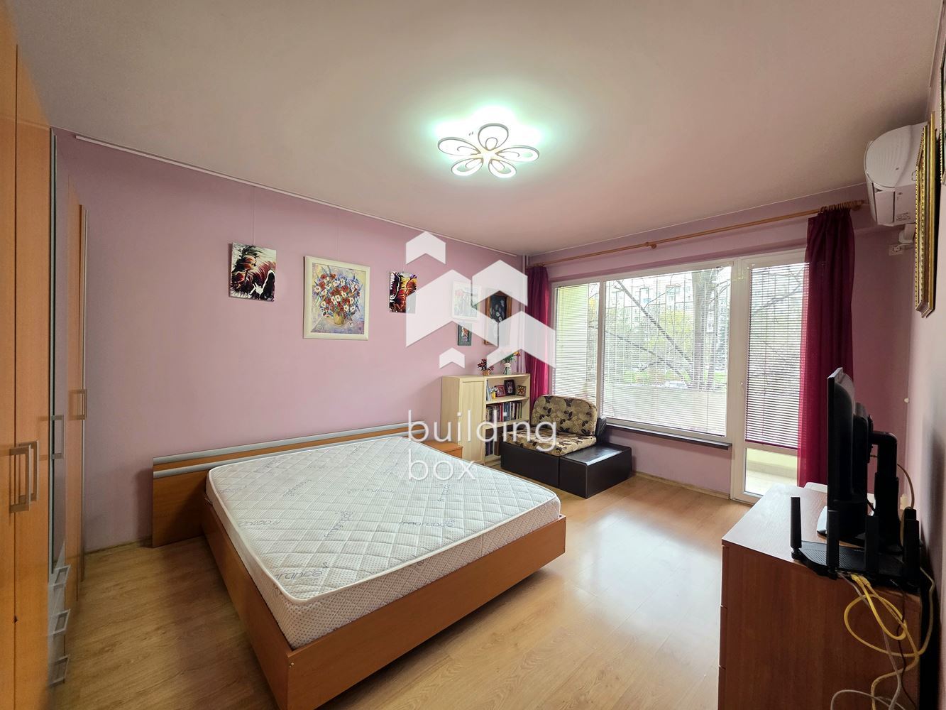 Двустаен апартамент до метростанция „Акад. Александър Теодоров-Балан“ - 0