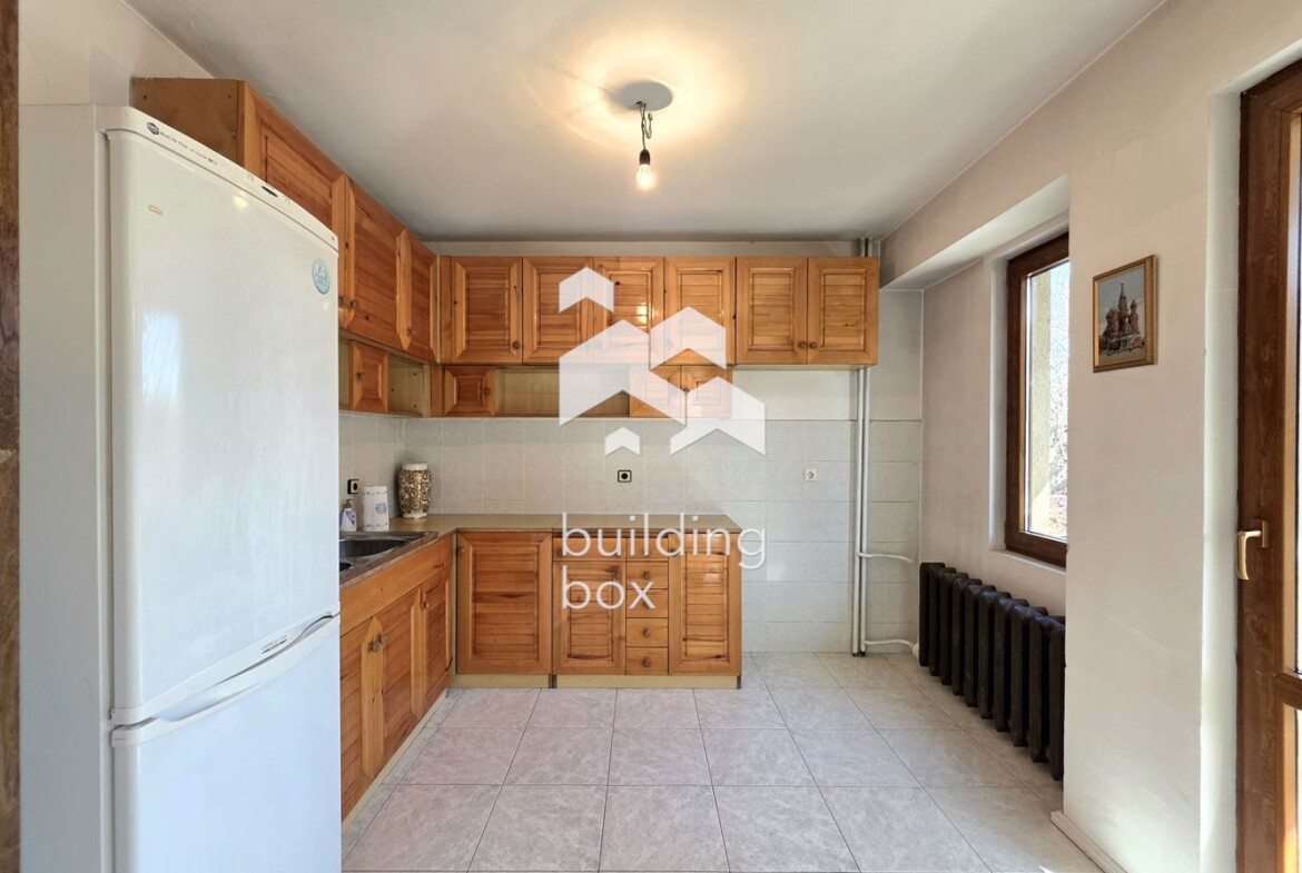 Четиристаен апартамент - кв. Витоша - 0