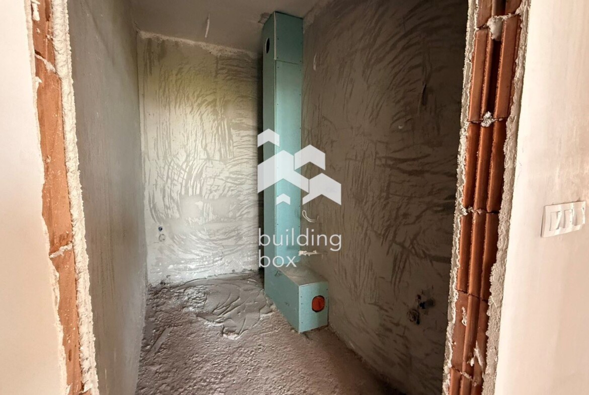 Тристаен апартамент - 0