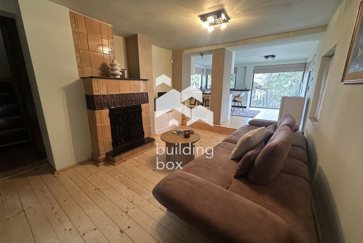 Уютна къща в с. Бистрица - 0