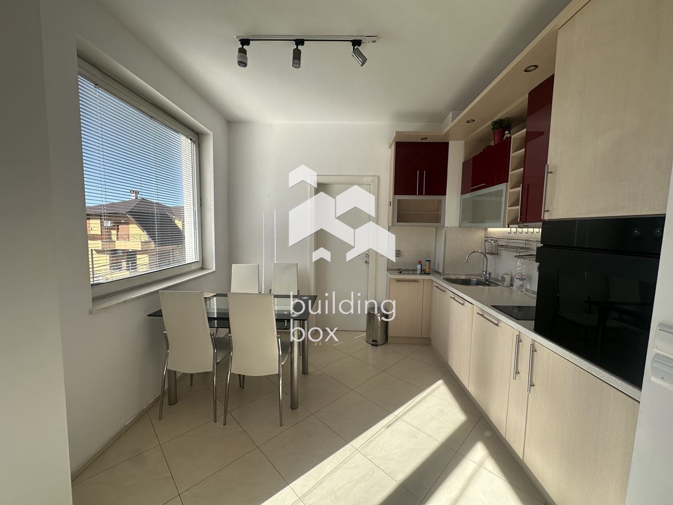 Тристаен апартамент в Манастирски ливади