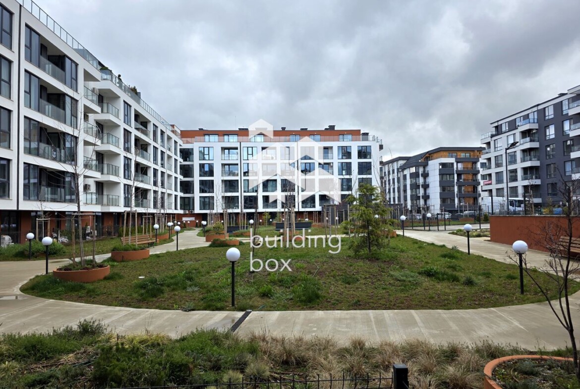 Просторен, качествено завършен двустаен апартамент с паркомясто в к-с Далия Резидънс - 0