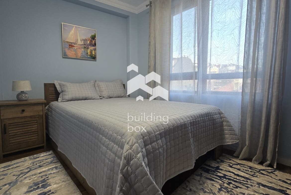 Тристаен апартамент под наем в Центъра на гр.Пловдив - 0