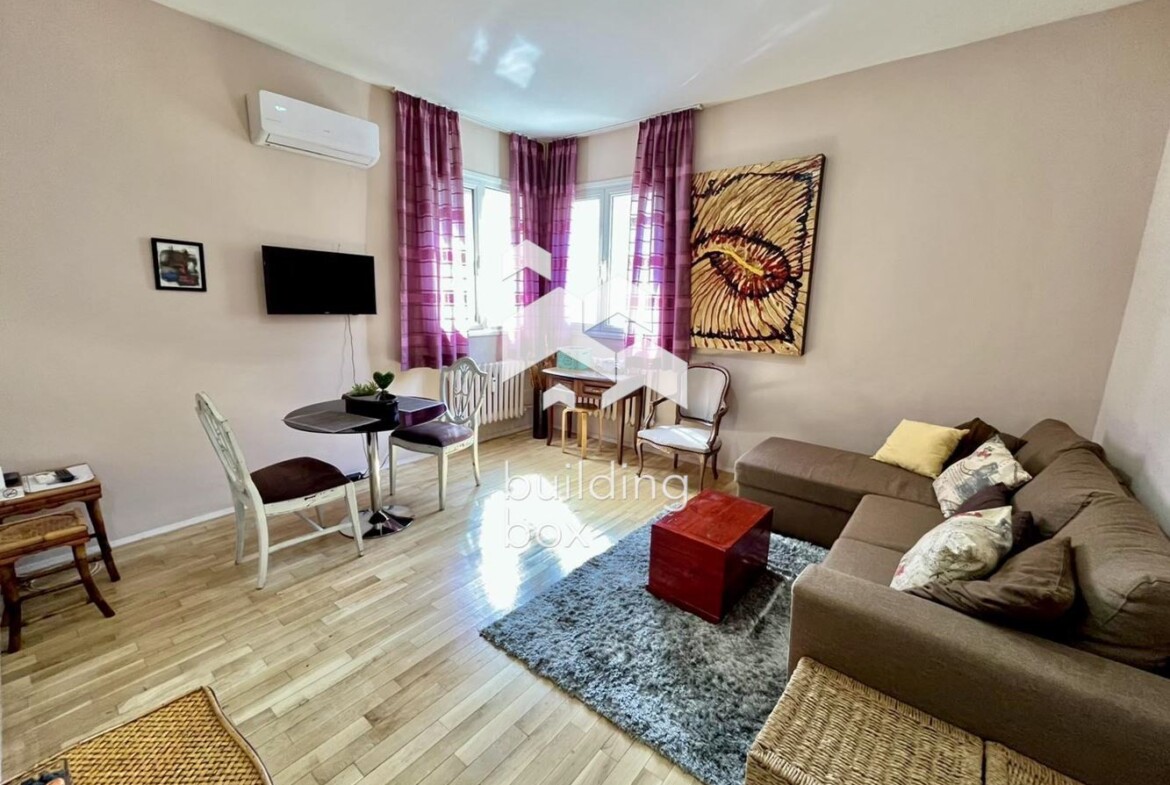 Бутиков двустаен апартамент до Петте кьошета. - 0