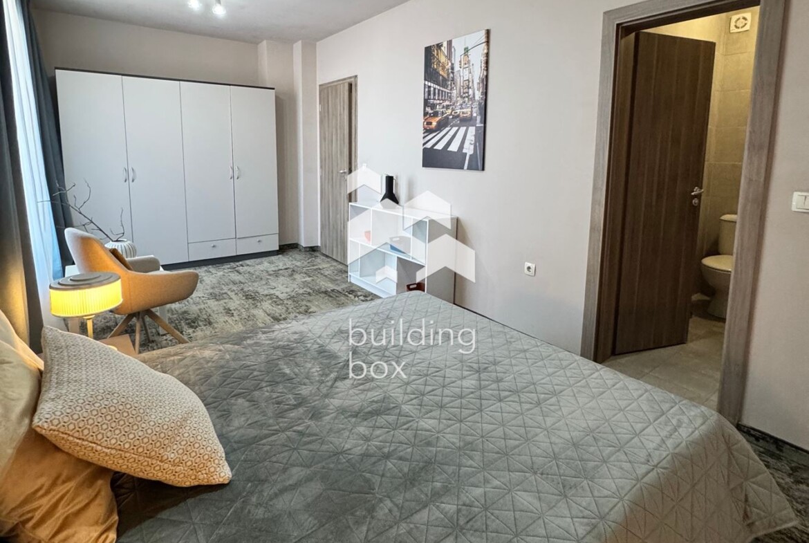 Многостаен апартамент в затворен комплекс в кв. Кръстова вада - 0