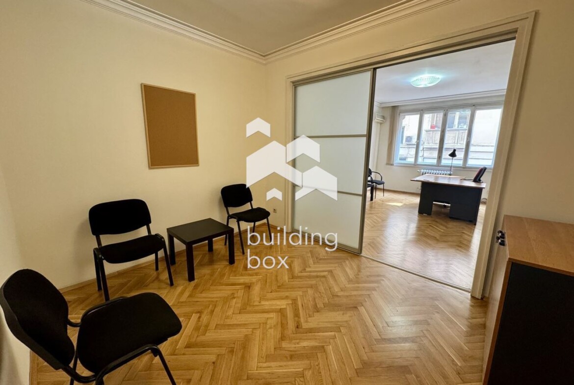 Офис/ Кантора под наем в ТОП център - 0