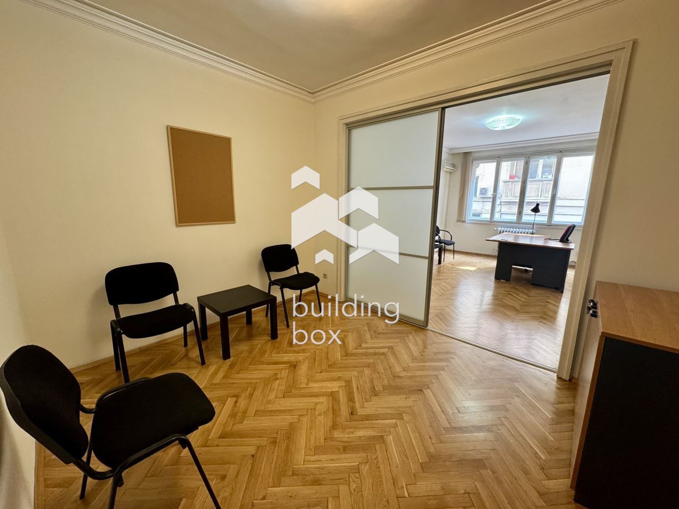 Офис/ Кантора под наем в ТОП център - 0