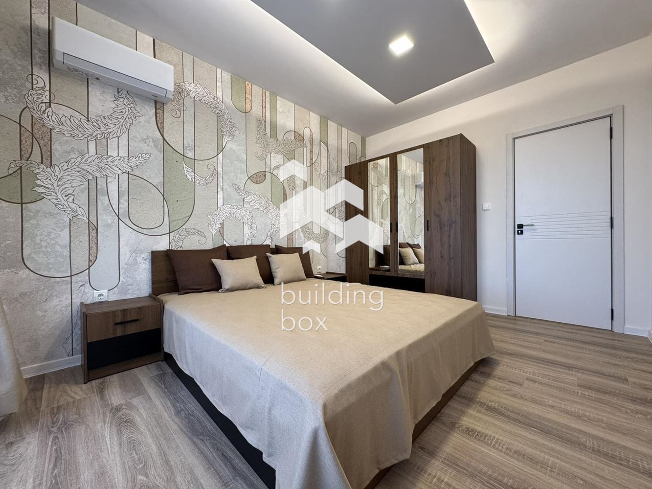 Двустаен обзаведен град Пловдив, кв. Остромила