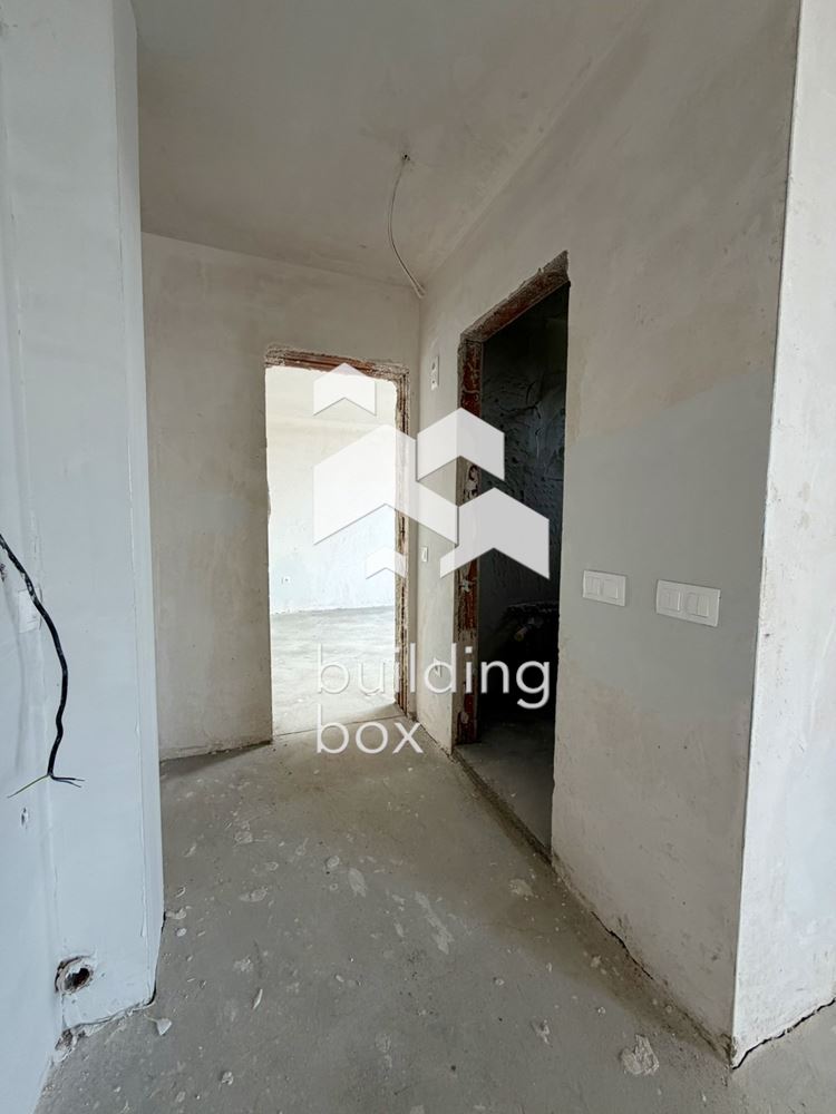 Двустаен апартамент - ж.к. Люлин 4 - 0