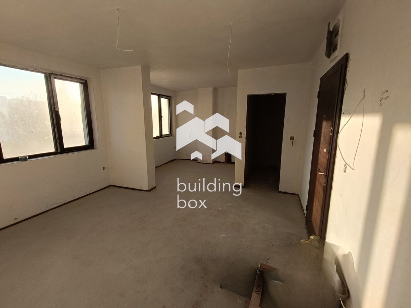 Апартамент с 3 спални - ж.к. Сухата река - 0