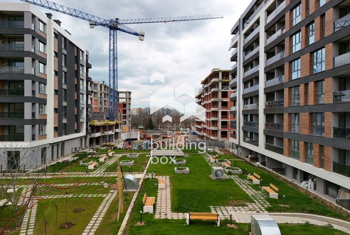 Просторен двустаен апартамент - комплекс „Garden Residence“ - 0