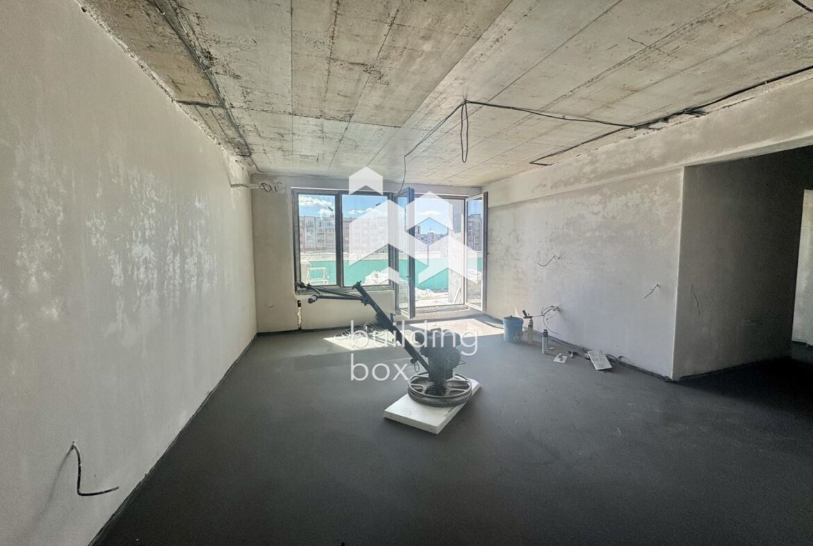 Тристаен апартамент с панорамна южна гледка до метростанция „Надежда“ - 0